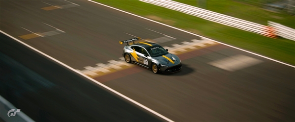 历史上第一台中国车!《GT7》里的小米SU7 Ultra长这个样 雷军:确实很帅