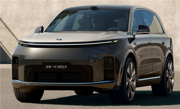 新款L9的配置很顶 但好像少了点理想味